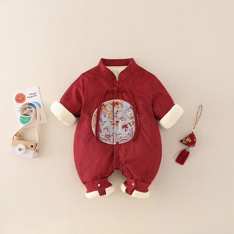 婴儿秋冬套装连体衣宝宝夹棉国风哈衣新生儿冬季满月百天周岁礼服