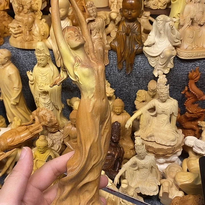 黄杨木黄杨木瑕疵美女