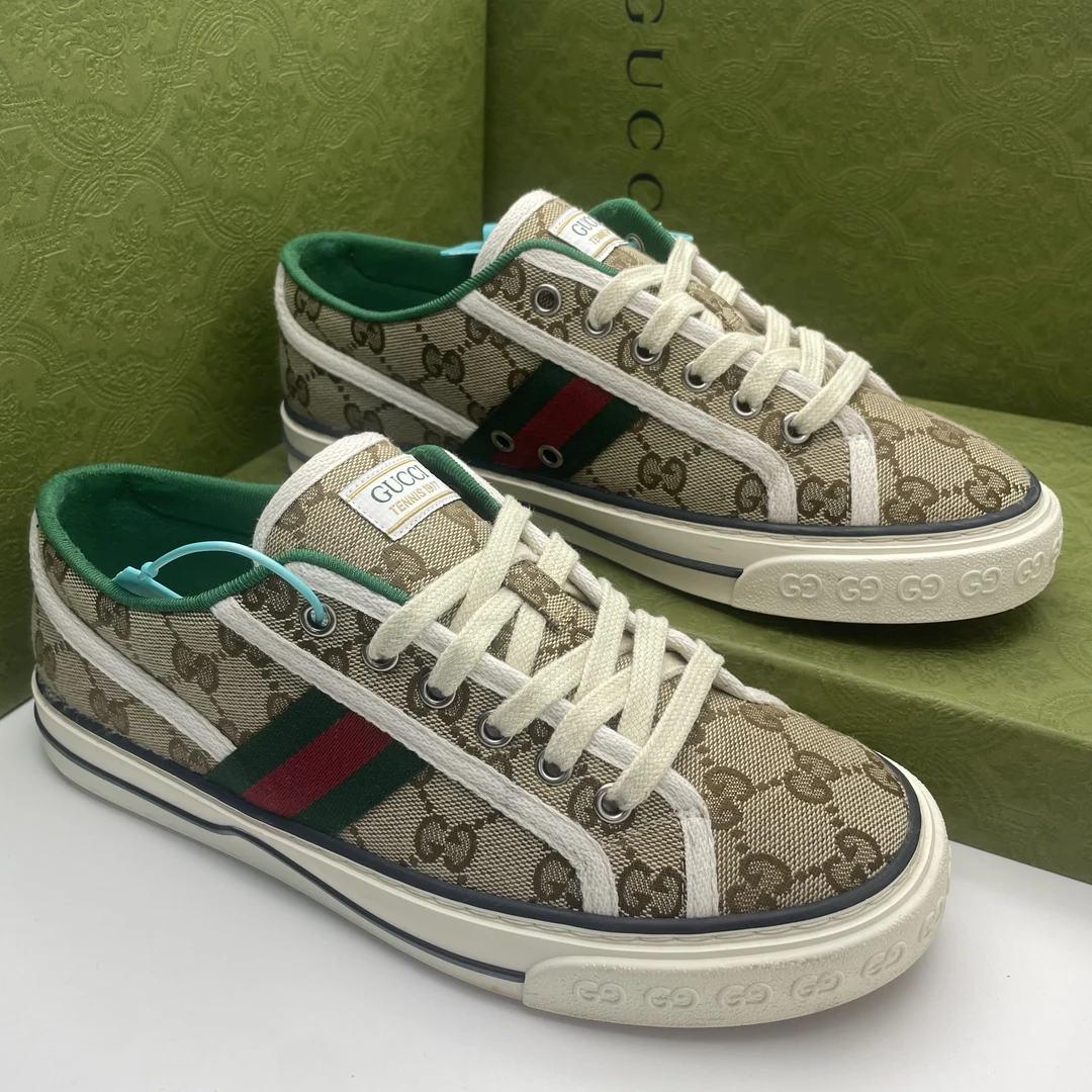 95新 GUCCI/古驰 39.5欧码/帆布乌木色老花1977系列休闲板鞋