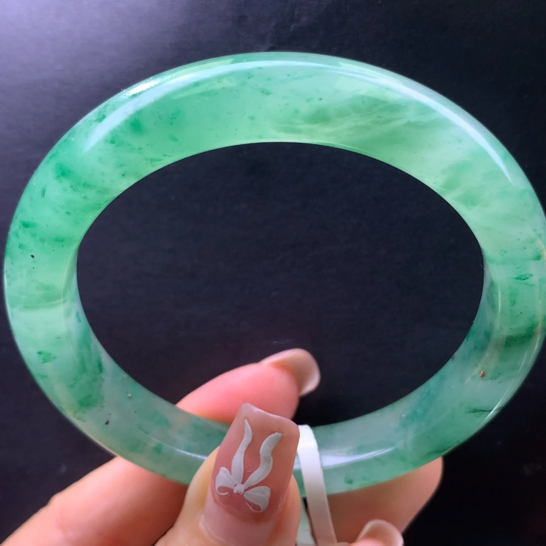 一****石英质玉未镶嵌手镯56 57