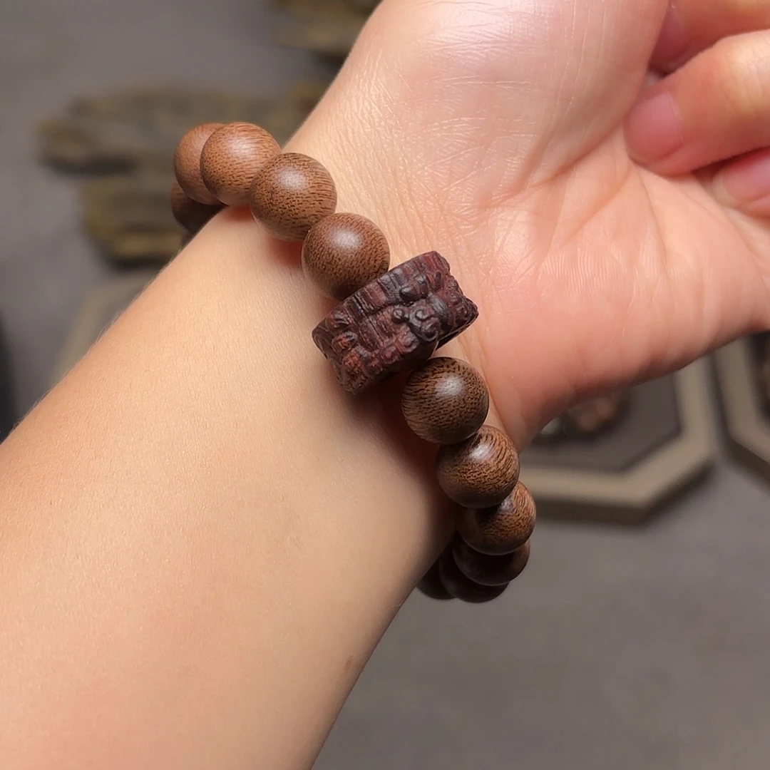 手串沉香越南富森红土帝王料1.0➕醒狮跑环