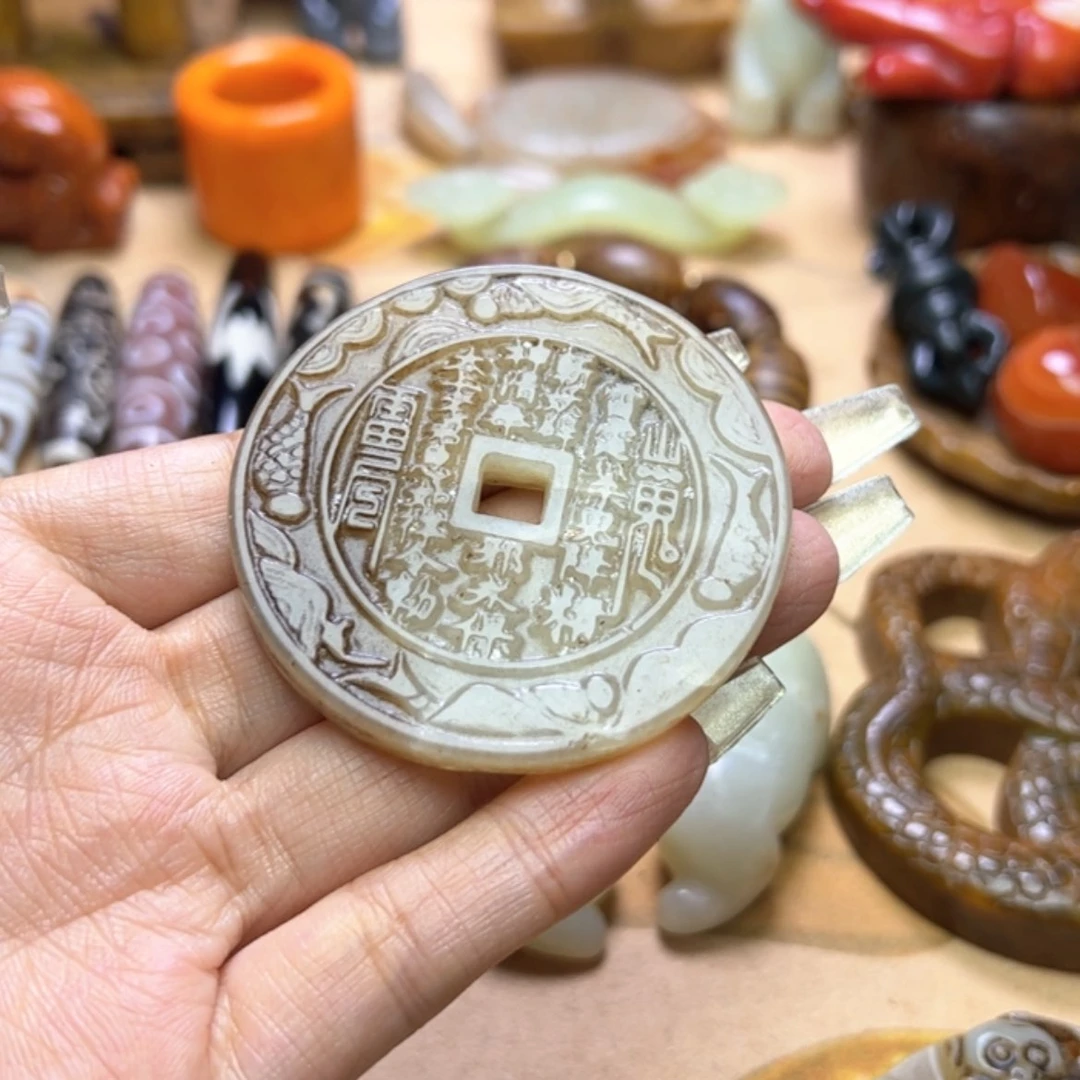【闪购商品】蛇纹石玉颈饰未镶嵌