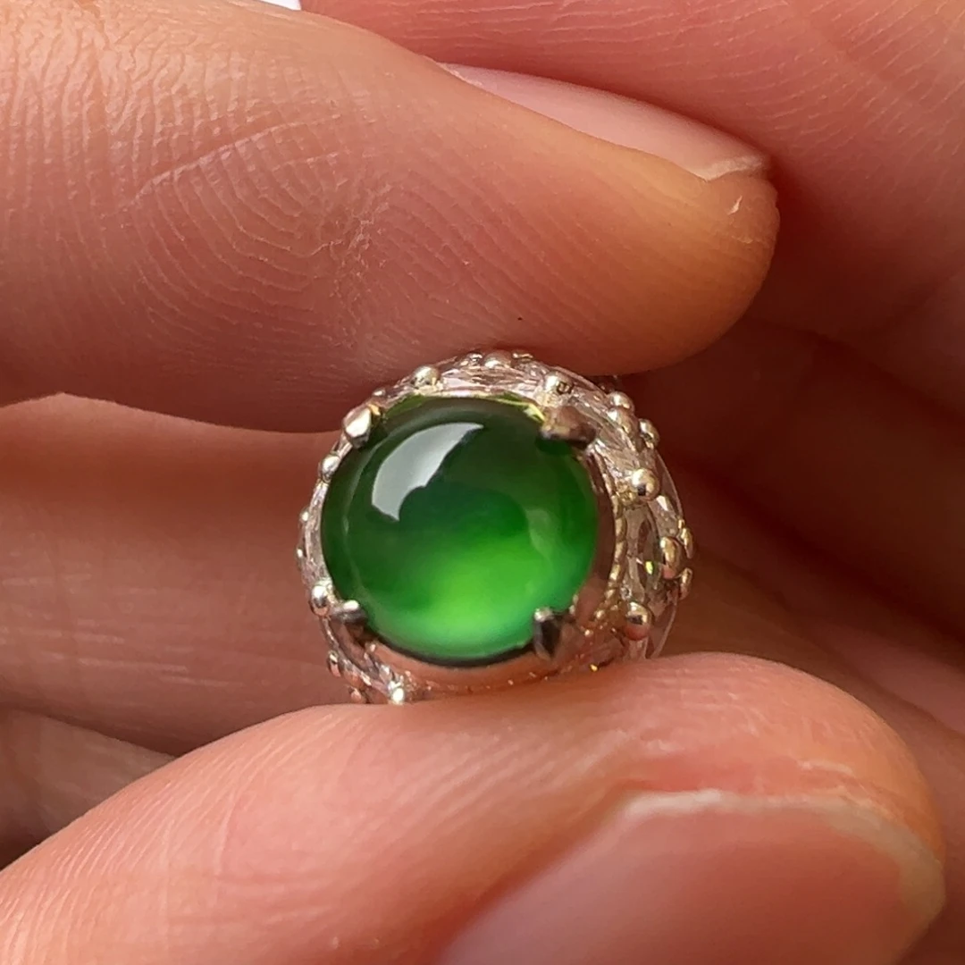 定制翡翠未镶嵌翡翠