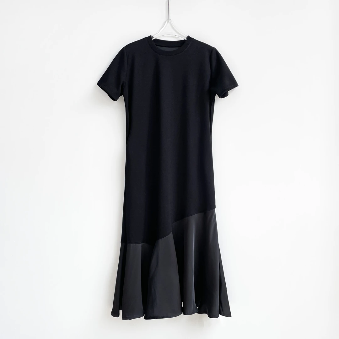 【P】贼显瘦！绸感拼接鱼尾连衣裙 Q24171