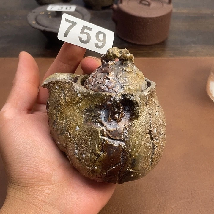 759 破价作者器柴烧手捏宝瓶