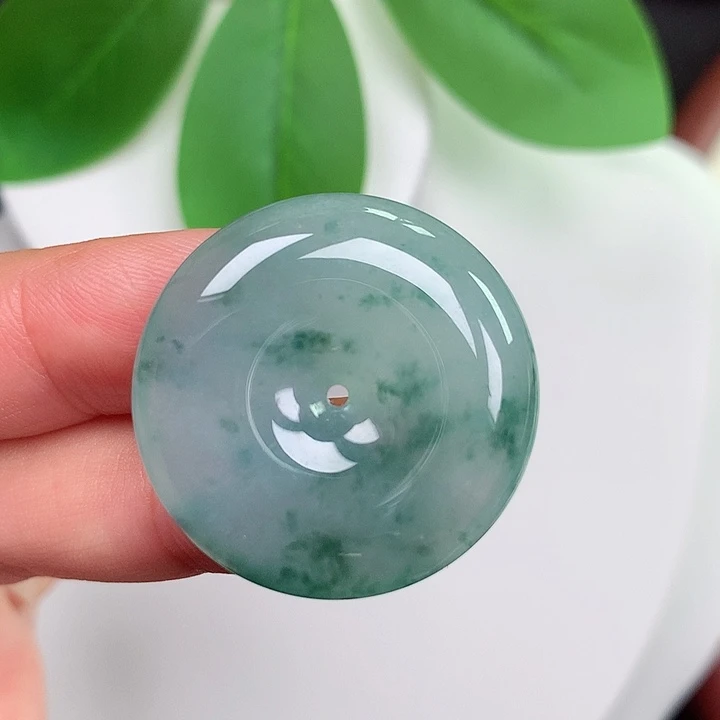 颈饰未镶嵌翡翠平安扣 28.2x6.5mm