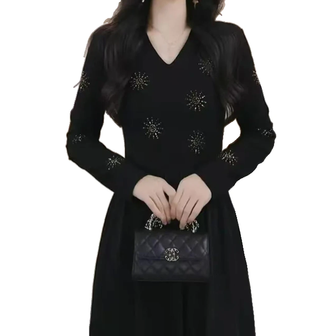 大婷婷复古新款水钻向日葵长袖时髦显瘦高雅秋季连身裙