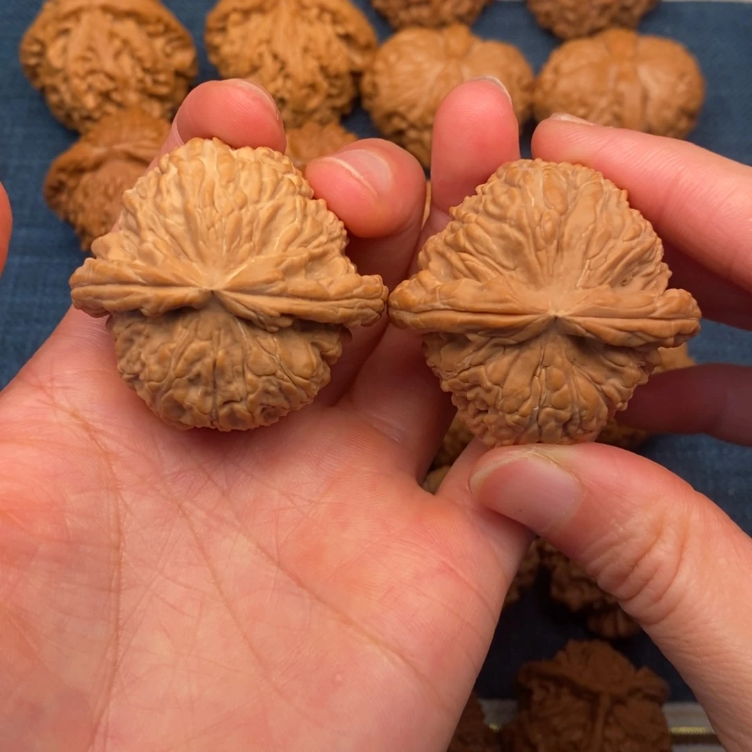 文玩核桃把件44全品球白