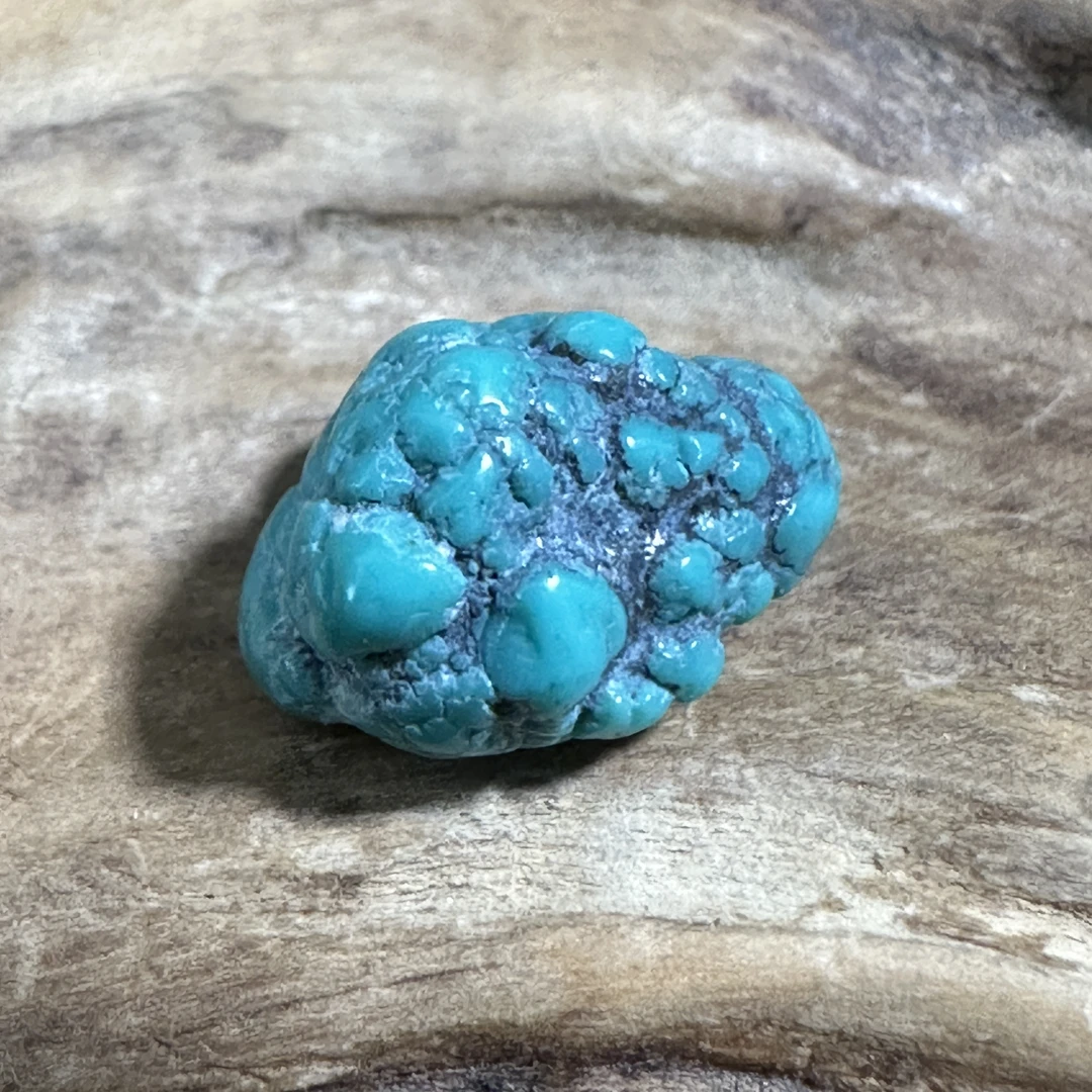 精品天然原矿松石珠子3d34n89p8y7m2n1