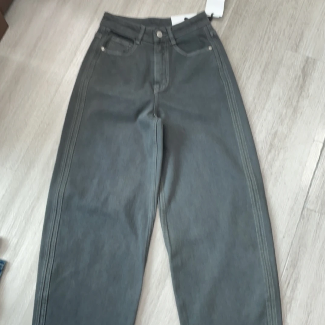 宽松秋季直筒设计感弯刀裤时尚高腰牛仔裤女1262