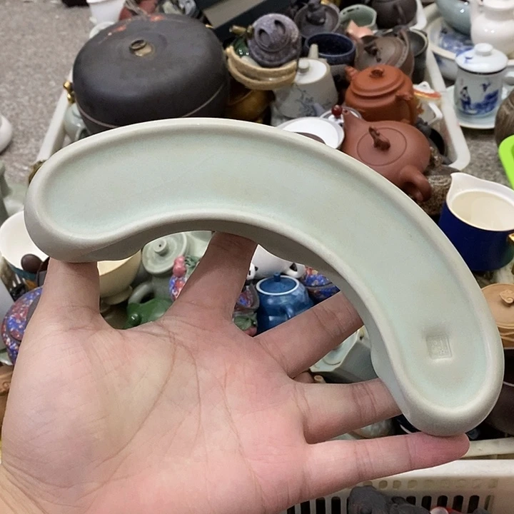 陶瓷艺术品及陶瓷壶