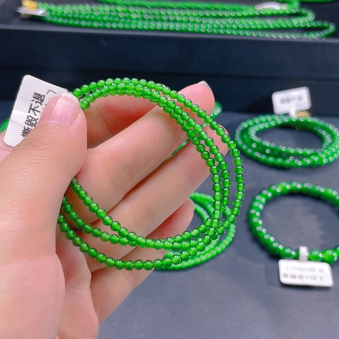 翡翠未镶嵌颈饰