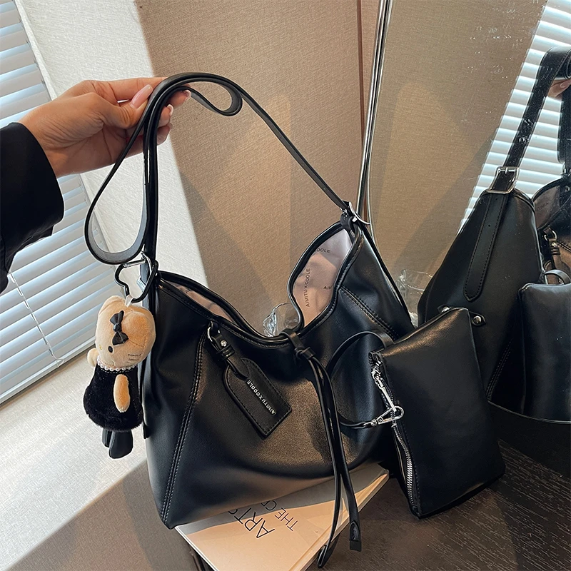 艾米兔 X COOLE女包2025新款时尚纯色大容量通勤单肩斜挎托特包