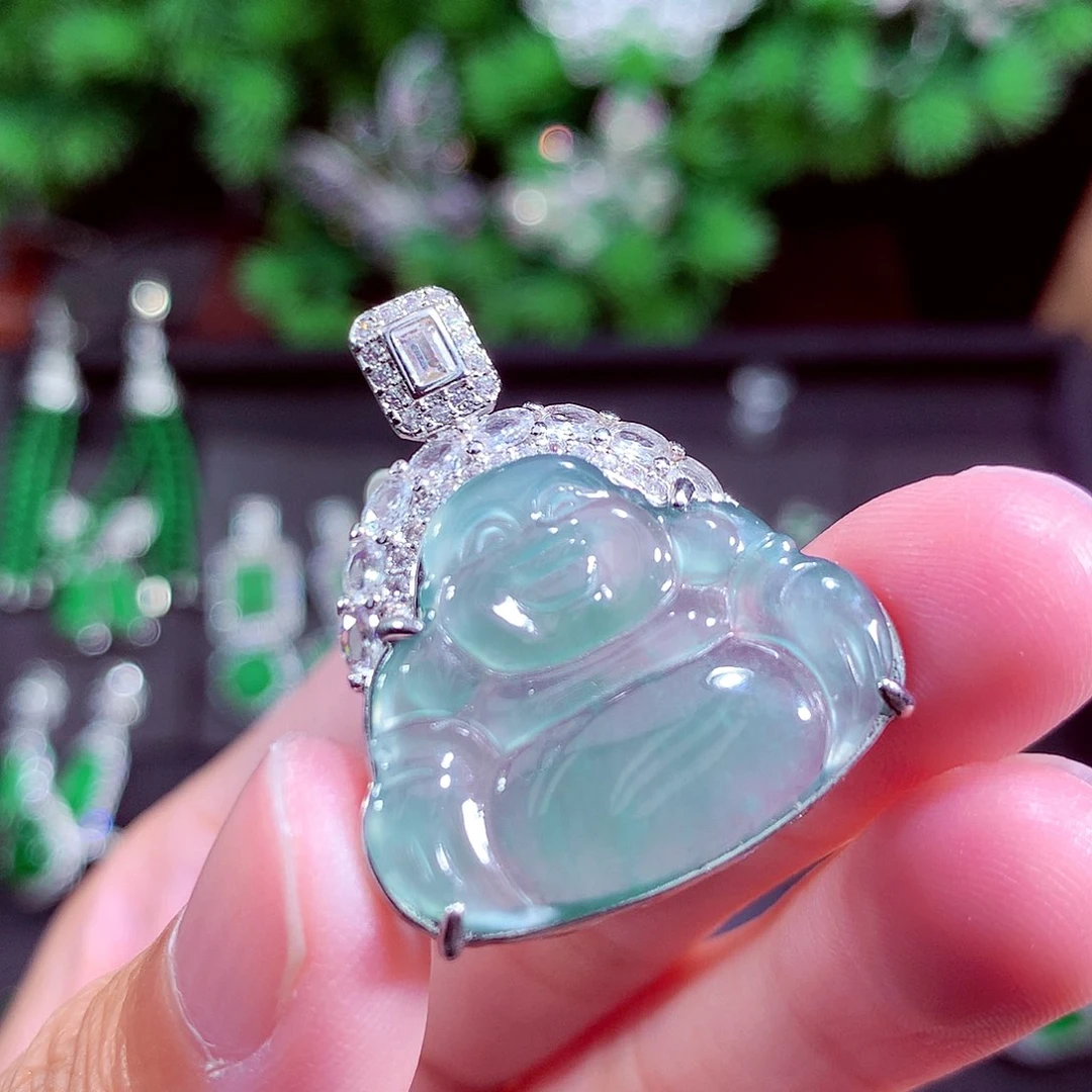 颈饰未镶嵌翡翠天然