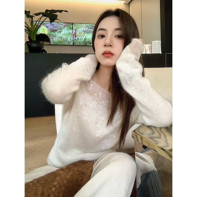 2025秋季新款韩系气质高级慵懒小香风白色针织衫休闲裤子两件套装