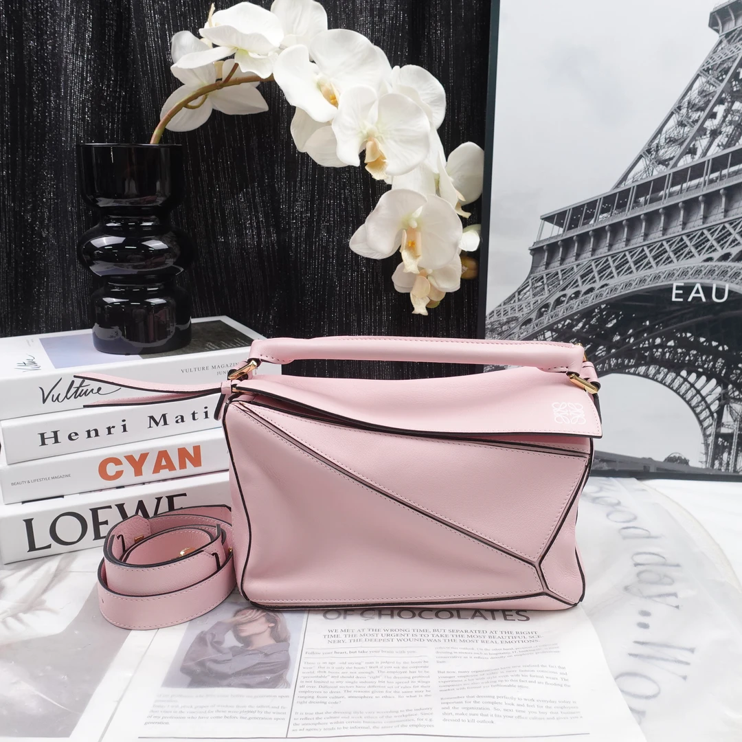95新 LOEWE/罗意威 单肩包/T20281452