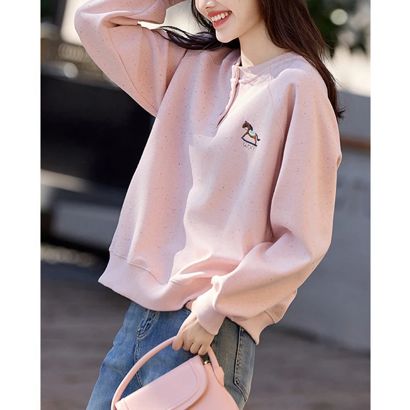 减龄刺绣长袖上衣2025年春新款简约时尚小个子圆领宽松百搭卫衣女
