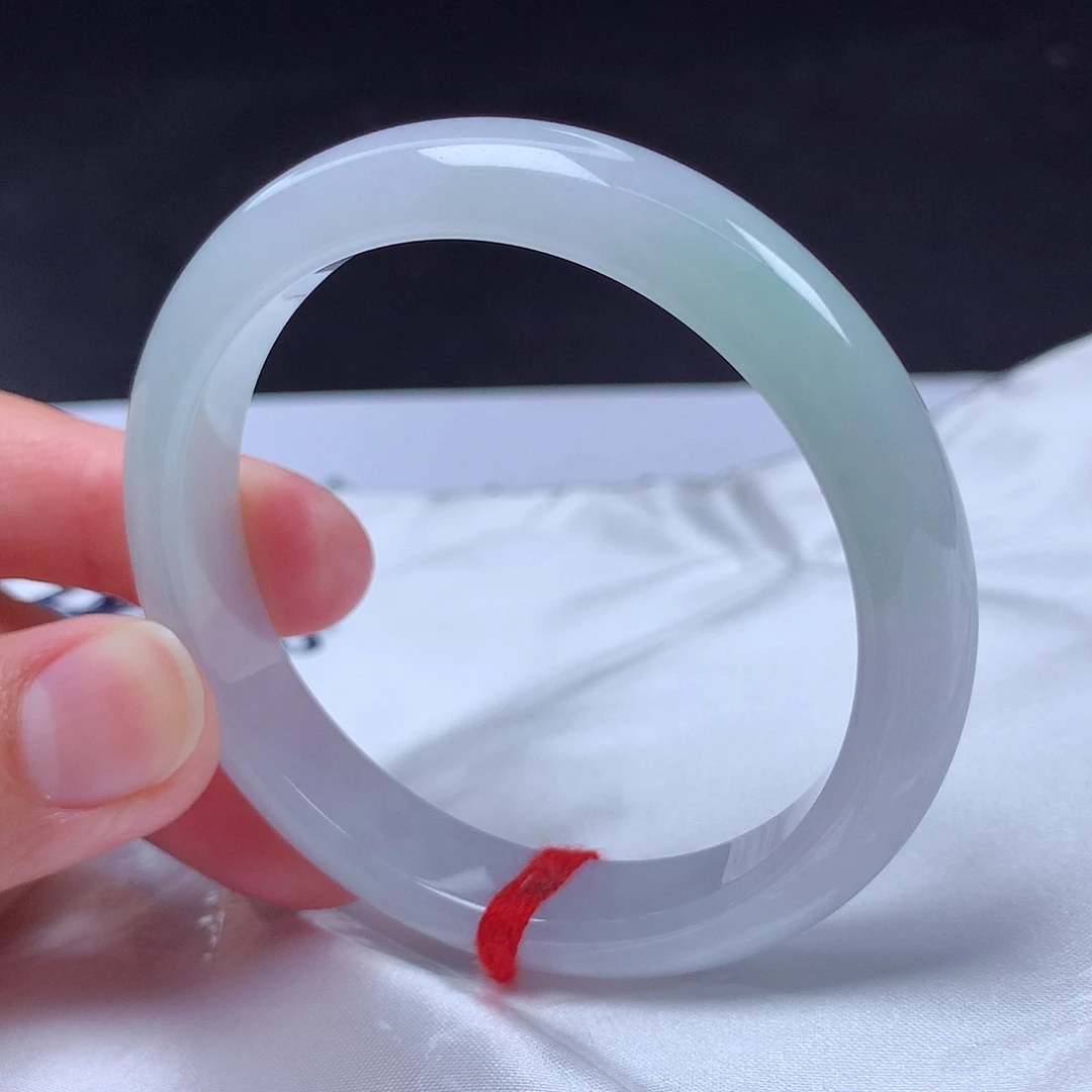 翡翠未镶嵌手镯52圈d66