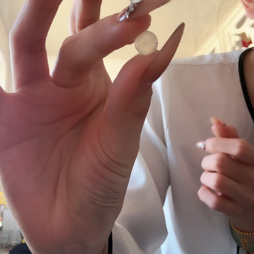 蛇纹石玉手串未镶嵌