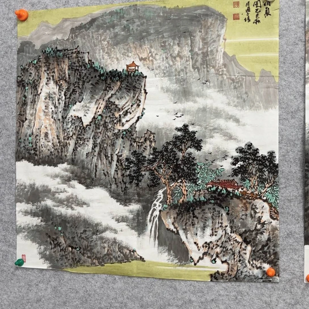 国画花鸟等多种鸟类的栖息