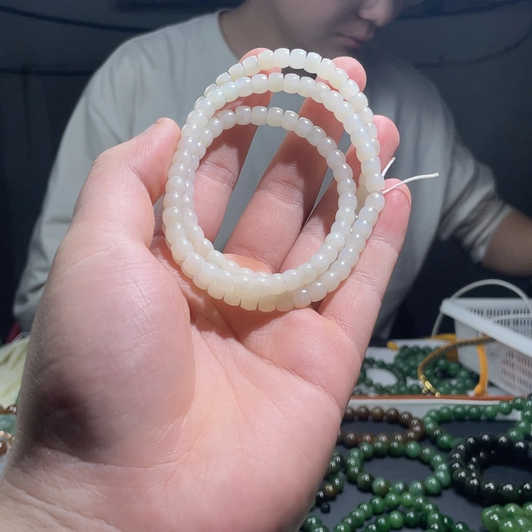 和田玉（碧玉）未镶嵌珠宝半成品