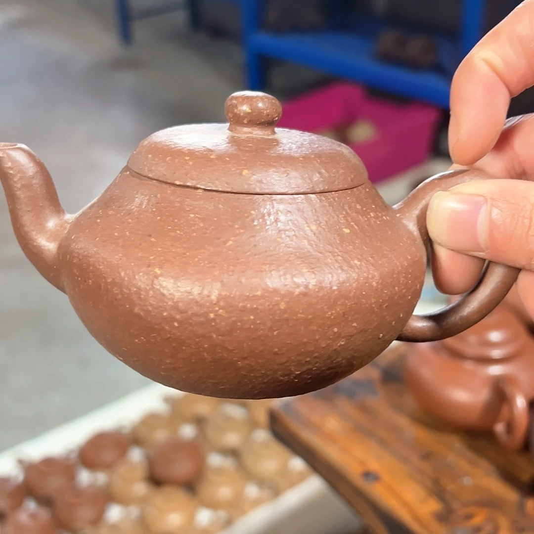 紫砂茶壶紫砂的味道很