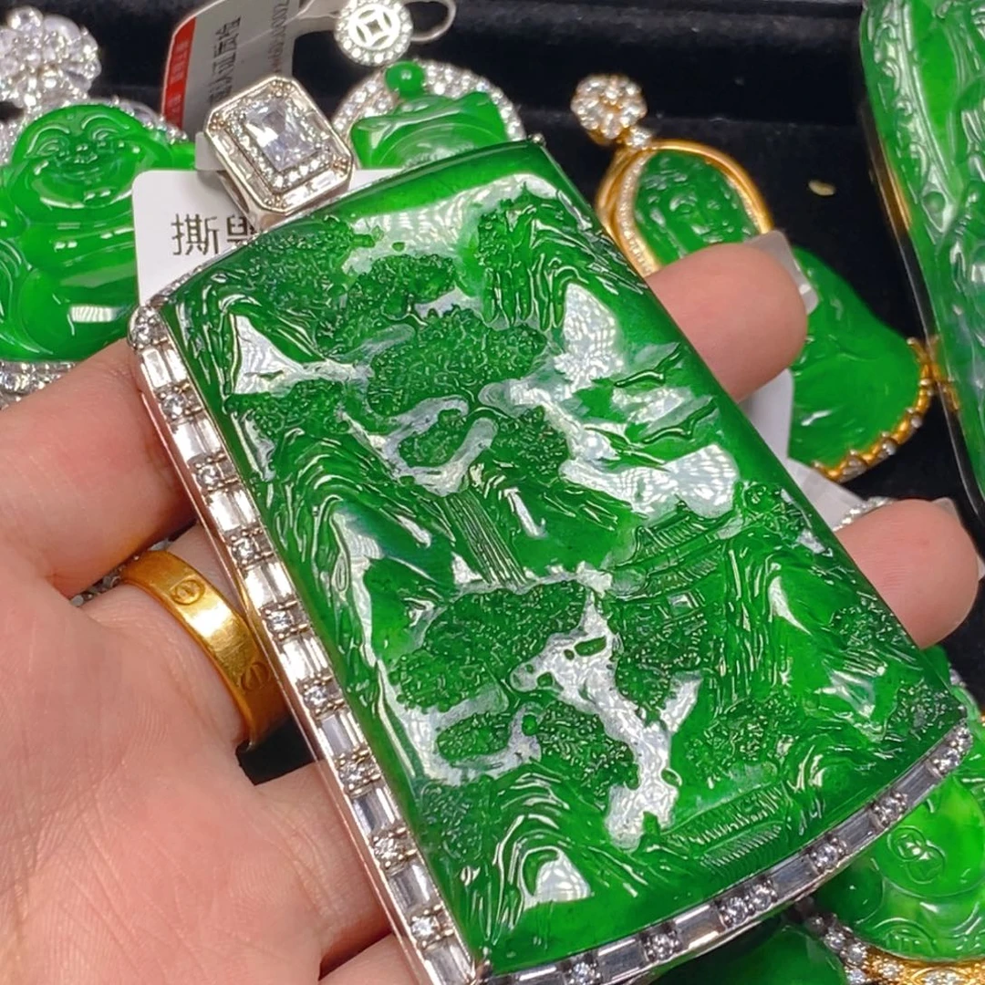 翡翠未镶嵌吊坠(不含链)