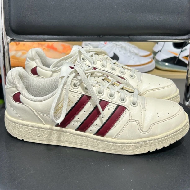 40.5码adidas Originals NY 90 板鞋 白红二手正品