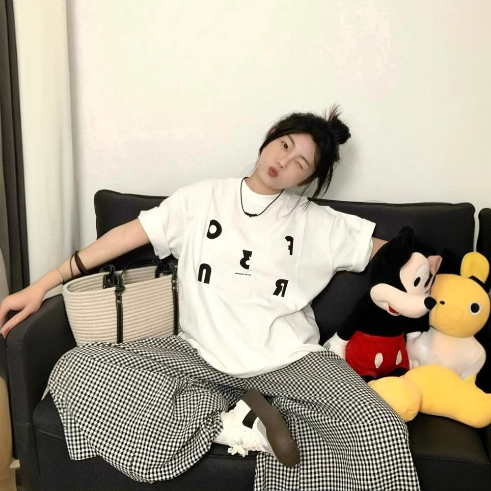 日系可爱白色短袖T恤女宽松字母设计感潮酷上衣ins