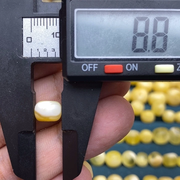 裸石琥珀未镶嵌56号8.8*6.5