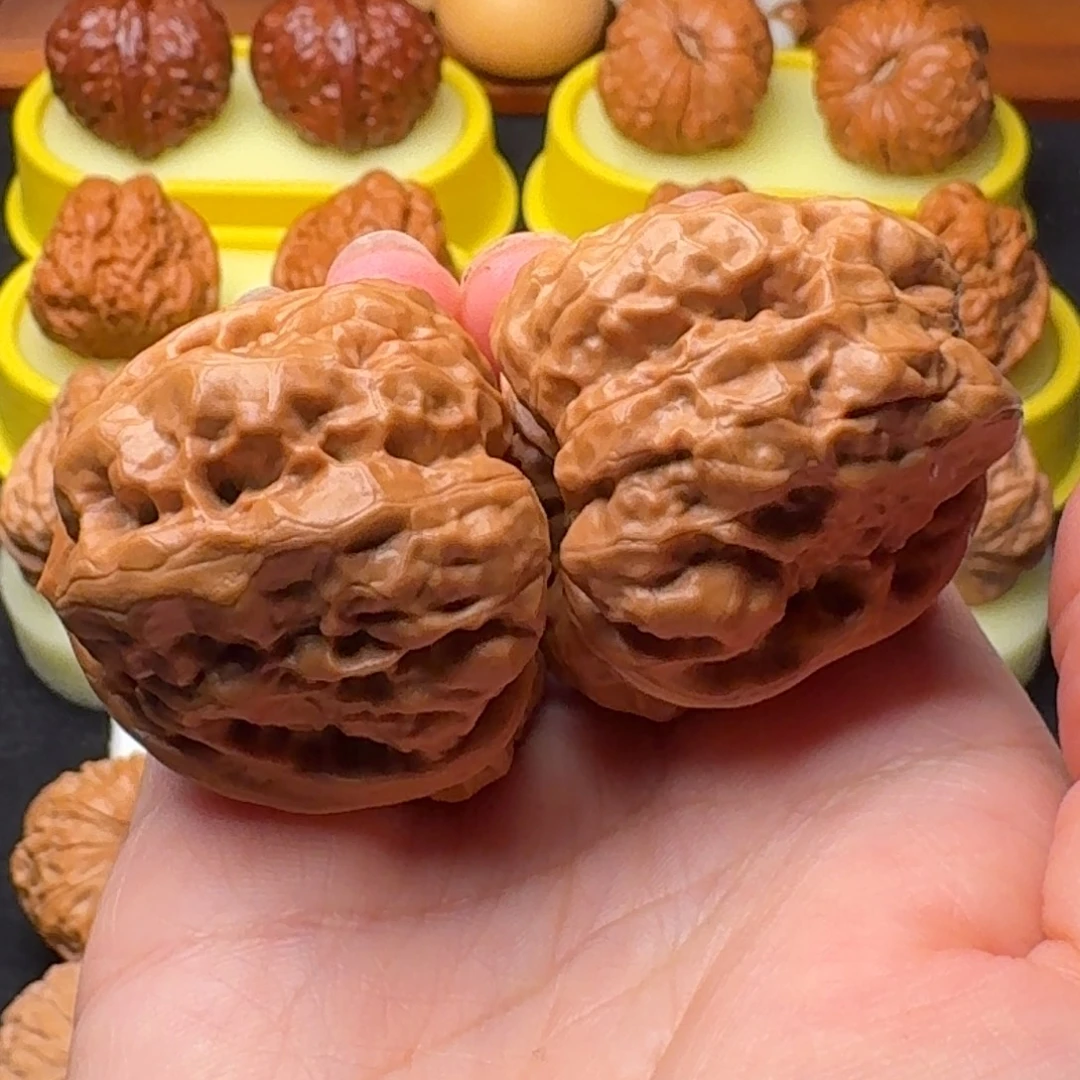 文玩核桃精品蛤蟆38