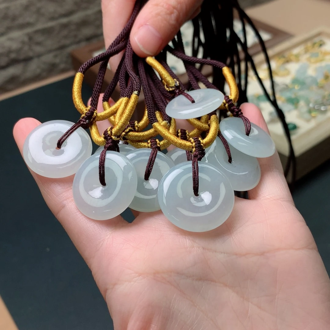 颈饰未镶嵌翡翠翡翠多样性发1