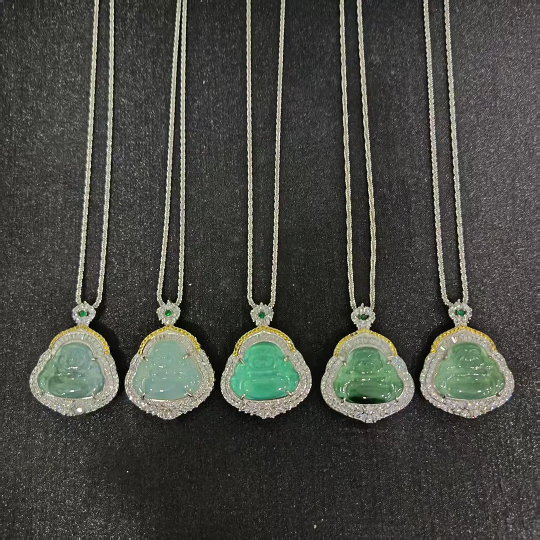 翡翠项链冰蓝弥勒佛项链衬底合金(多样性发货)