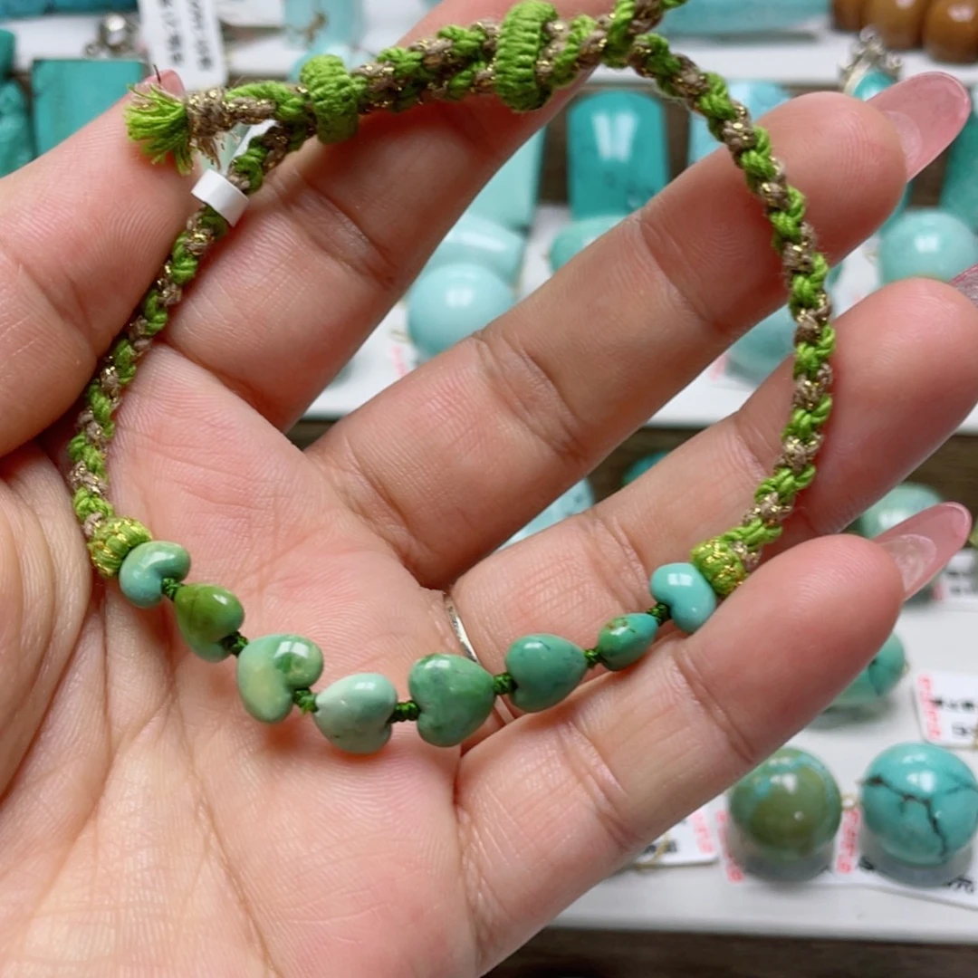 绿松石未镶嵌摆件