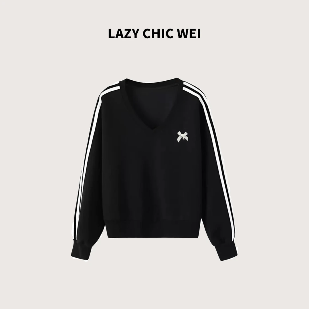 LAZY CHIC WEI 缪系极简休闲运动风宽松V领卫衣 25SSW0962