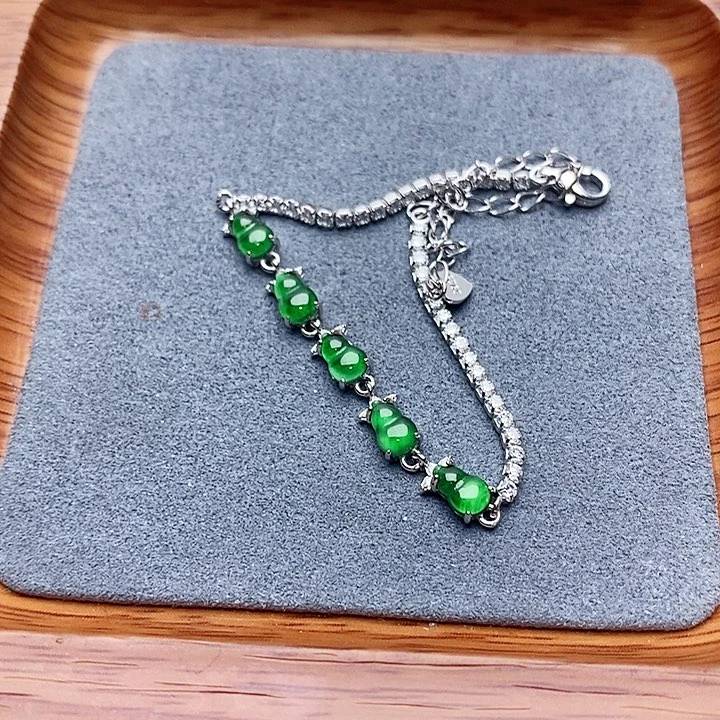 翡翠手链银S925镶嵌手链