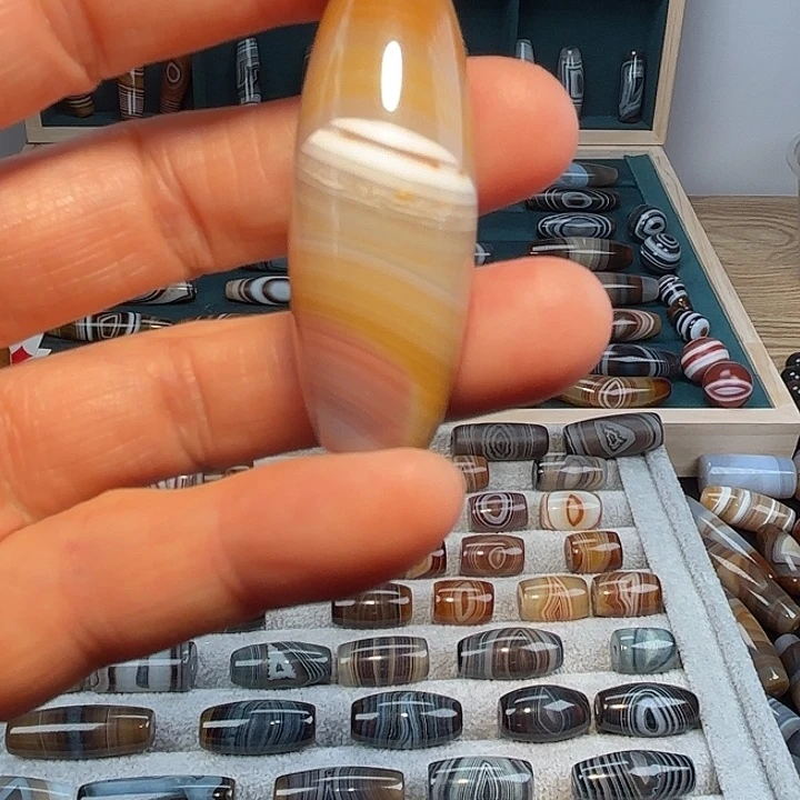 玛瑙/玉髓合金珠宝奇石