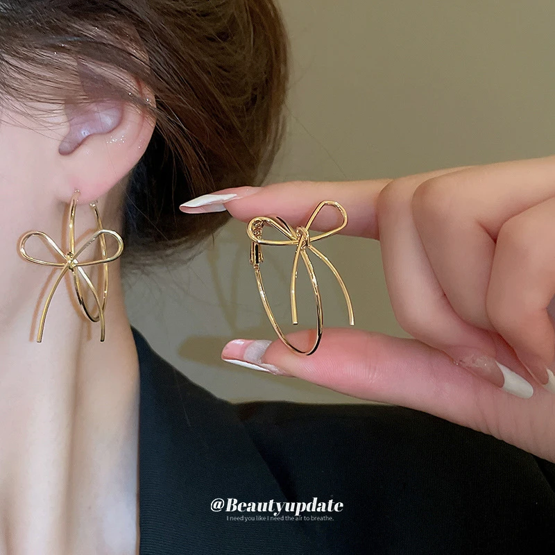 铜合金耳饰 欧美蝴蝶结耳圈冷淡风简约时尚小众耳环百搭耳饰A335