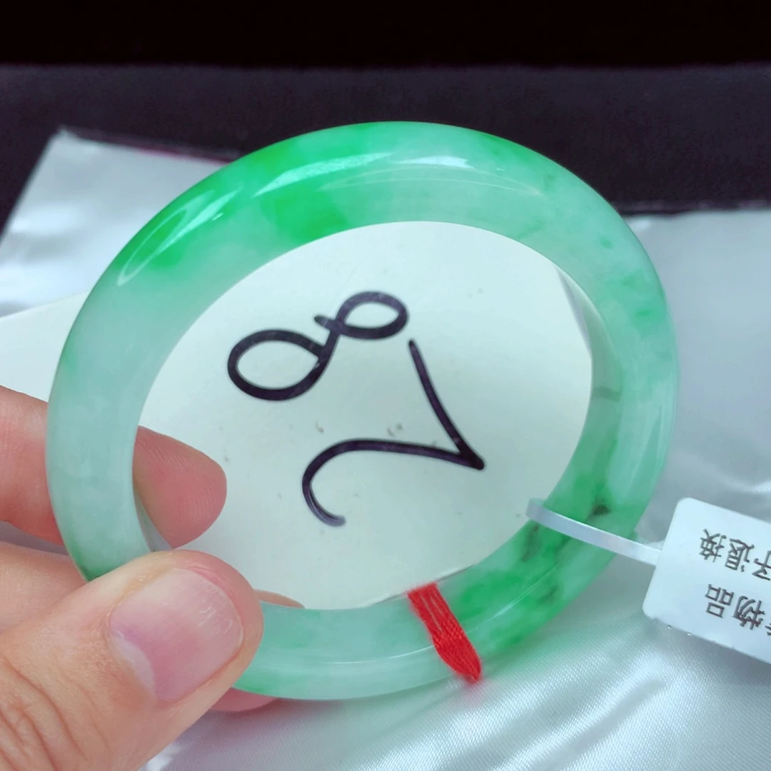 翡翠手镯未镶嵌翡翠手镯55+