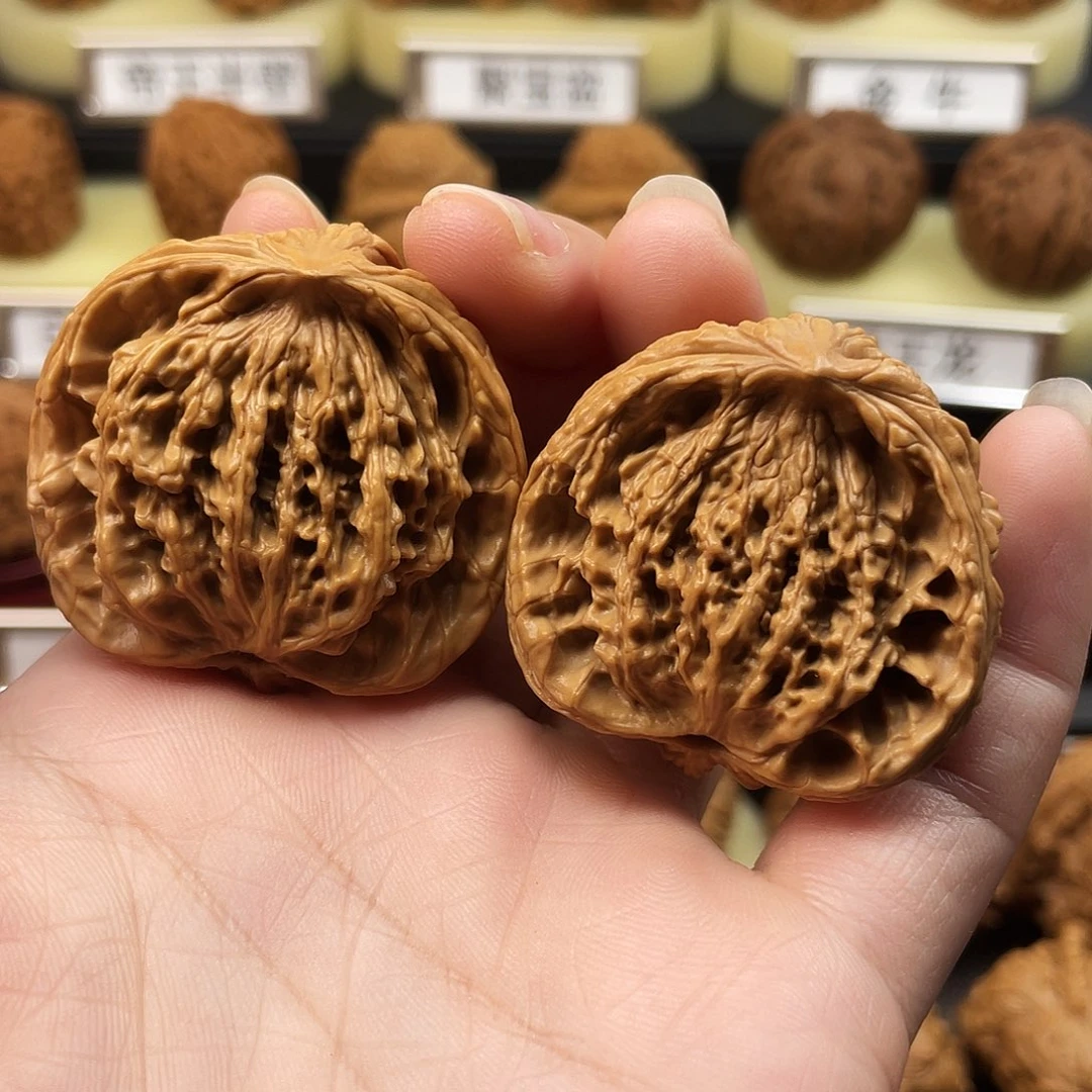 文玩核桃把件蛇头824