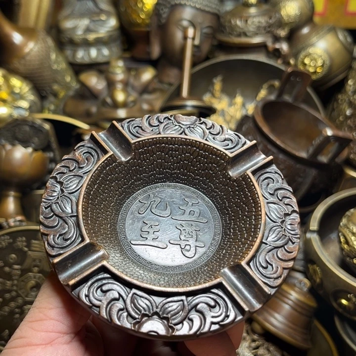 铜器摆件收收藏藏