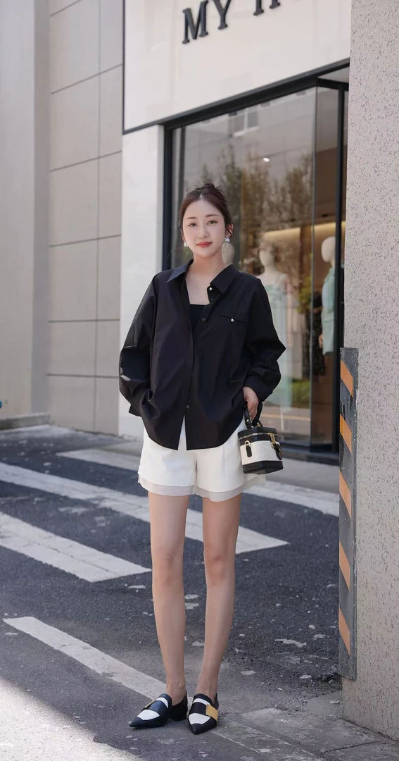 通勤穿搭设计感时尚衬衫女装休闲长袖上衣