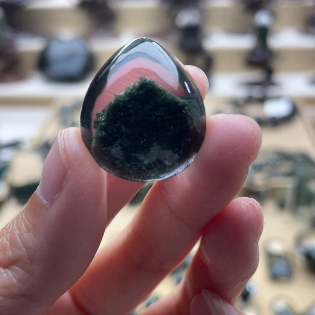 颈饰未镶嵌水晶绿幽灵吊坠