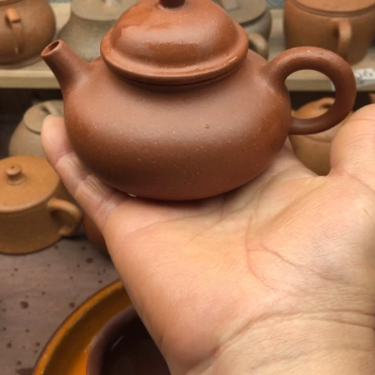 茶壶紫砂将坡泥容180豪升左右