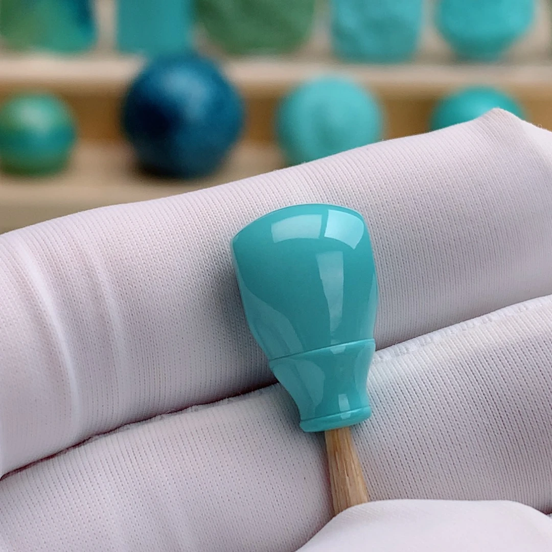 绿松石未镶嵌挂件