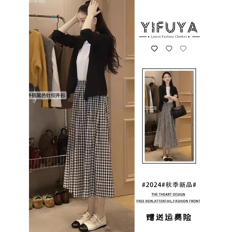 2025初夏穿搭流行黑色显瘦开衫短袖内搭漂亮格子裙温柔减龄三件套
