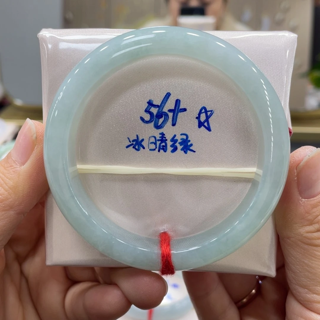 未镶嵌手镯翡翠翡翠