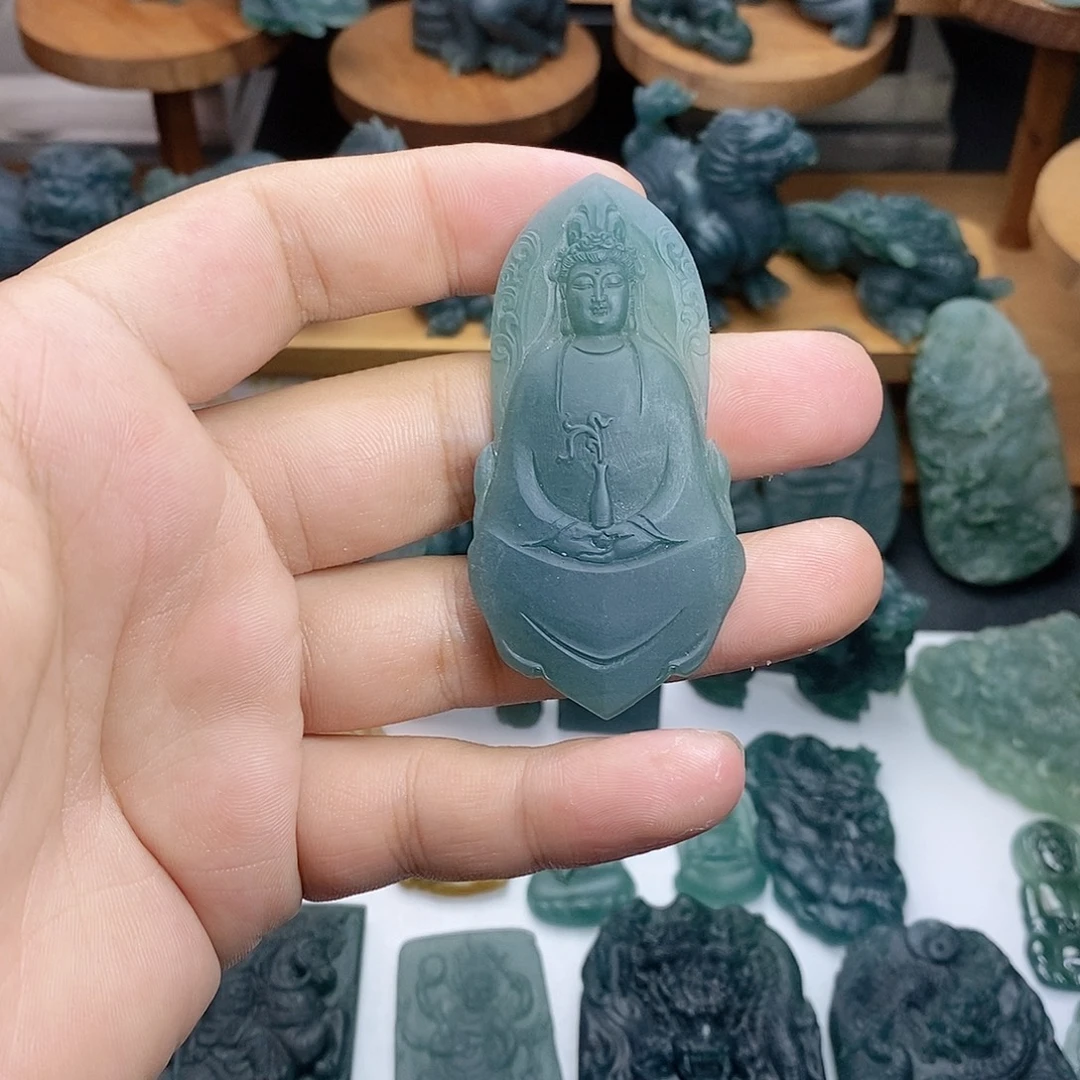 定制翡翠未镶嵌观音