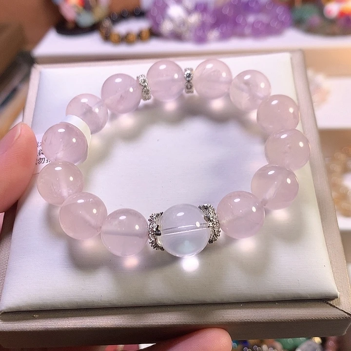 水晶手串未镶嵌天然粉水晶设计款