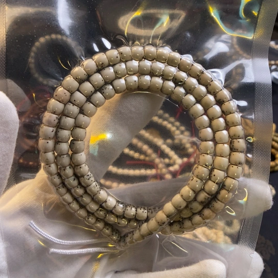 星月菩提吊坠半壁大留白河豚108